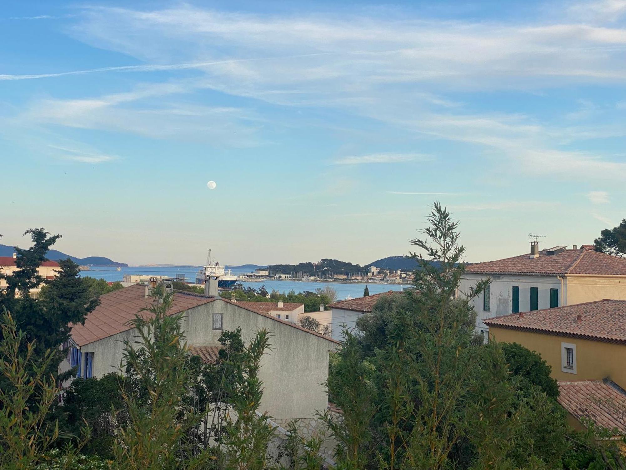 Haut De Villa Vue Mer La Seyne-sur-Mer Ngoại thất bức ảnh